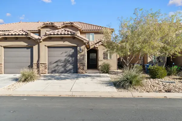 325 N Red Stone Rd #53, Washington, UT 84780