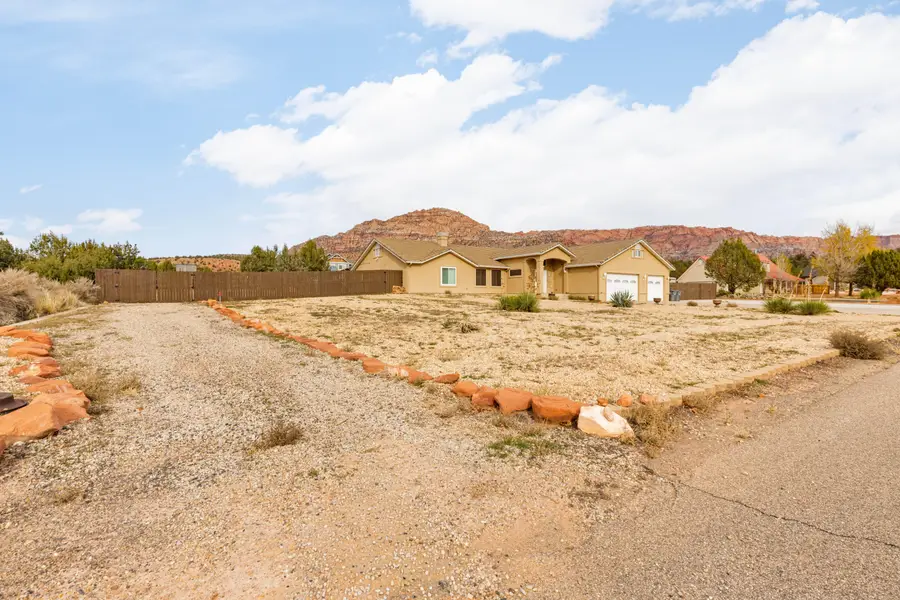 1333 E Big Pinion Ln, Apple Valley, UT 84737 - Image #3