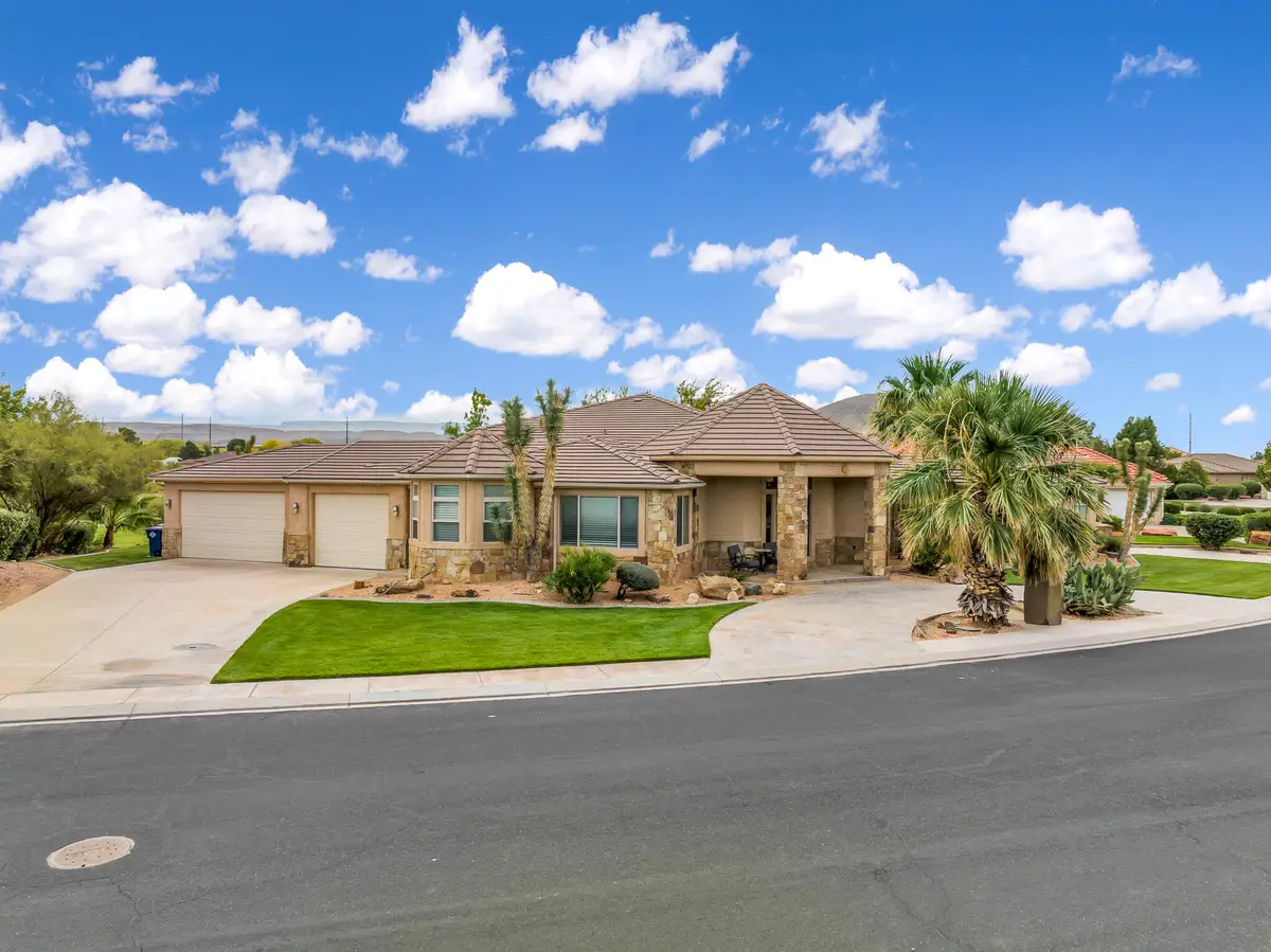 806 N 2500, Hurricane, UT 84737 - #1