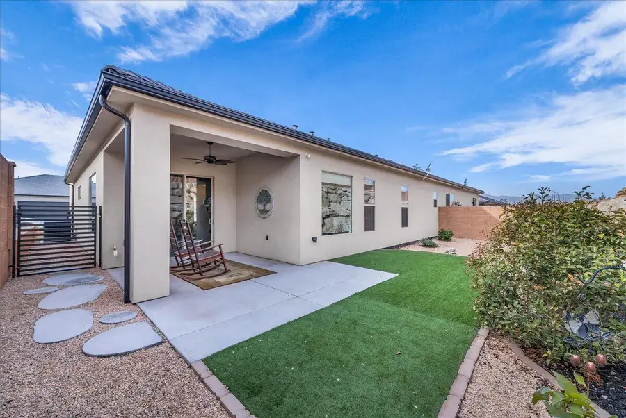 1162 W Grayson Drive Dr, Saint George, UT 84790 - Image #2