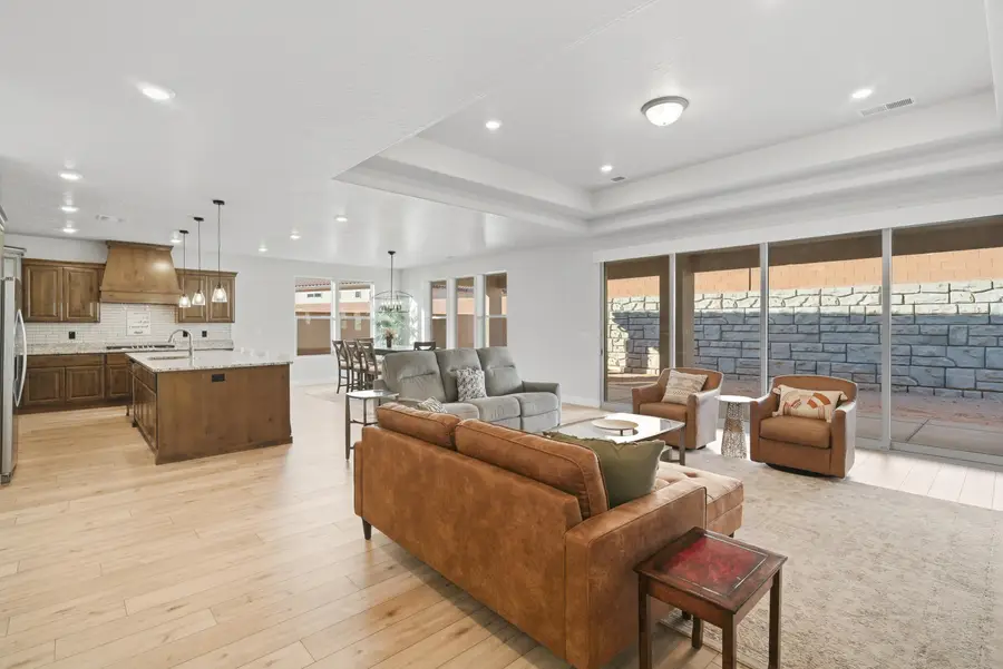 438 W Camino Oso, Washington, UT 84780 - Image #2