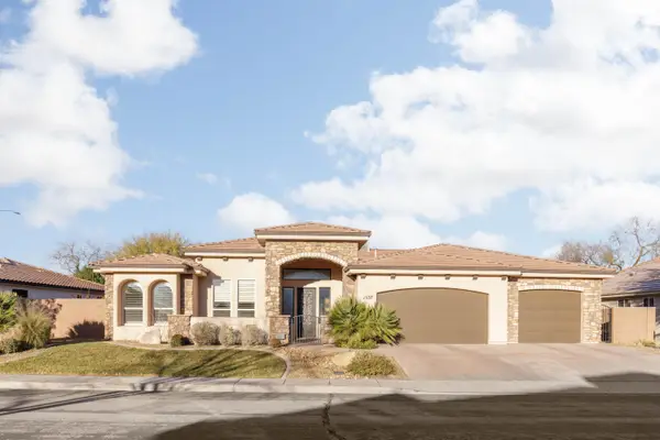 1537 N Blacklion Rd, Washington, UT 84780