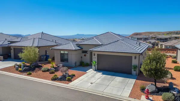 1019 W Jonathon Dr, Washington, UT 84780