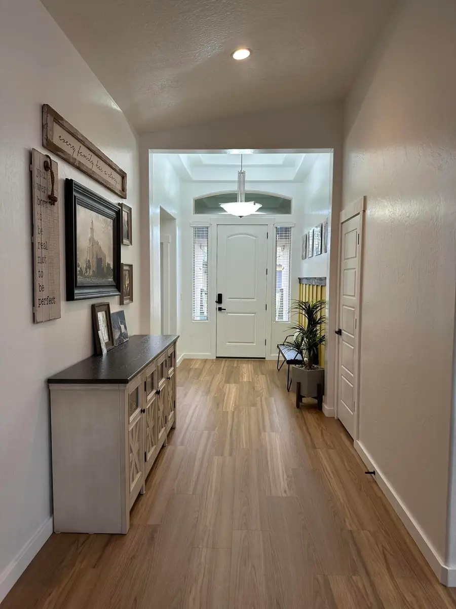 970 E 3800 S, Washington, UT 84780 - Image #2