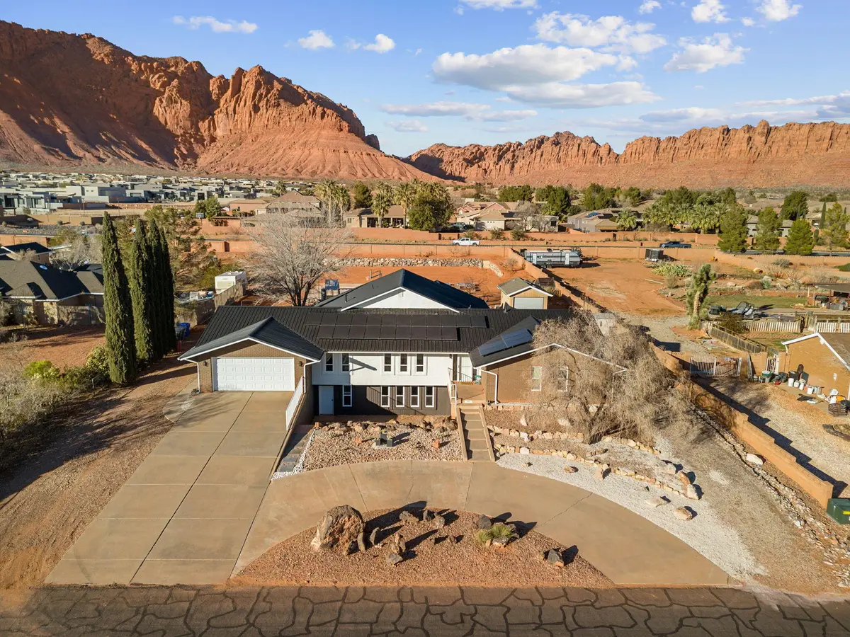 851 E Posado St, Ivins, UT 84738 - Image #1