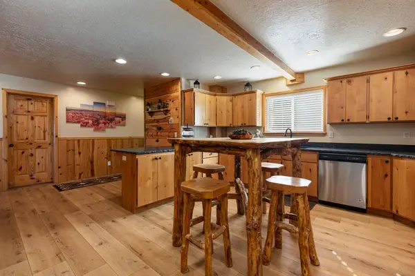 1505 W Elk Ridge Dr, Duck Creek, UT 84762
