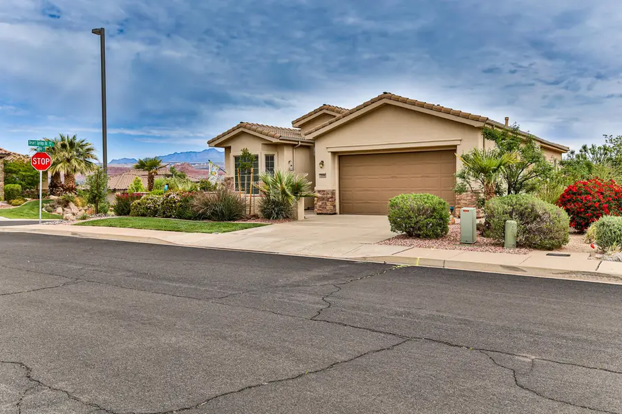 2614 W Laquinta Dr, Saint George, UT 84770 - #3