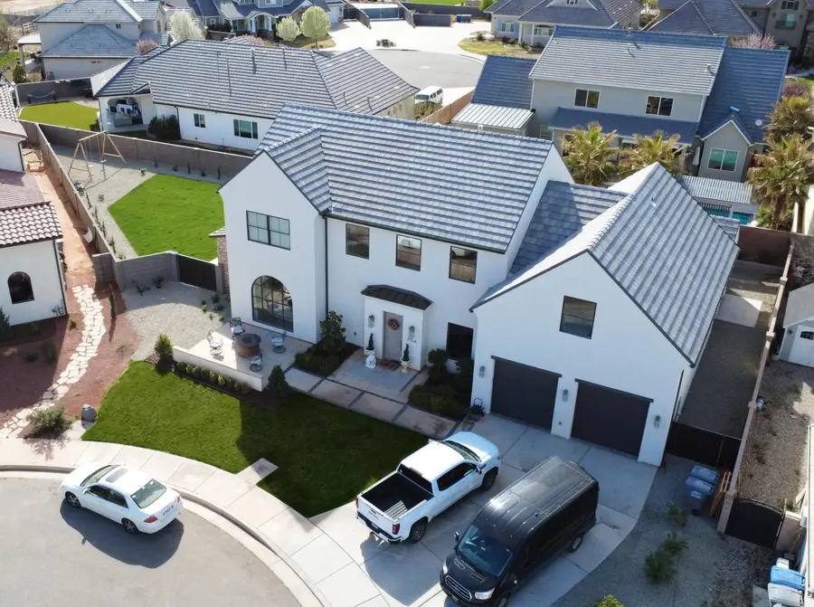 3768 S Loganberry Cir, Saint George, UT 84790 - #2