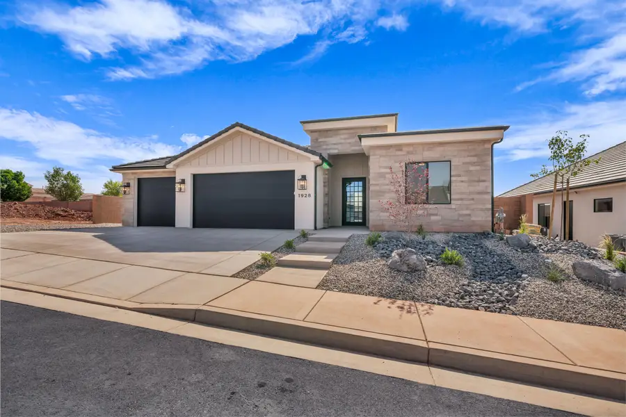 1928 N Chapman Dr, Washington, UT 84780 - #3