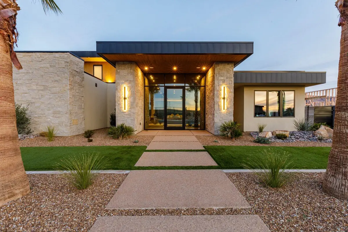 4057 S Shore Dr, Hurricane, UT 84737 - #1