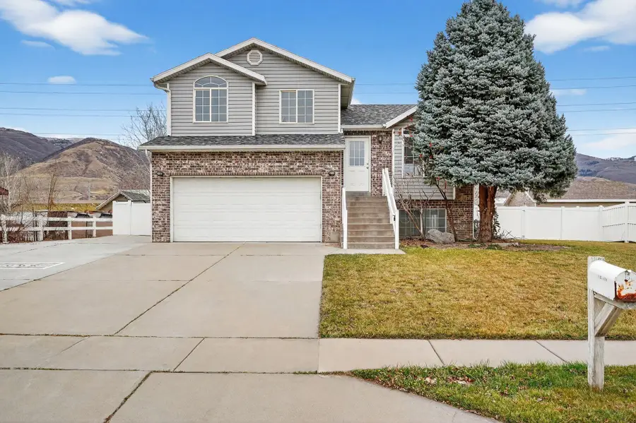 1520 N 550, West Bountiful, UT 84087 - #2