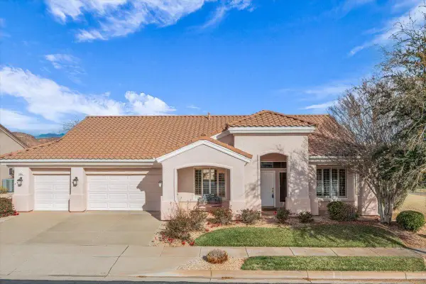 4507 S Ironwood Dr, St George, UT 84790