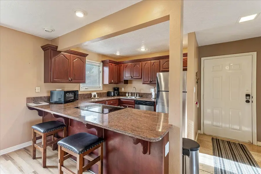 860 S Village Rd #R-4, Saint George, UT 84770 - Image #3