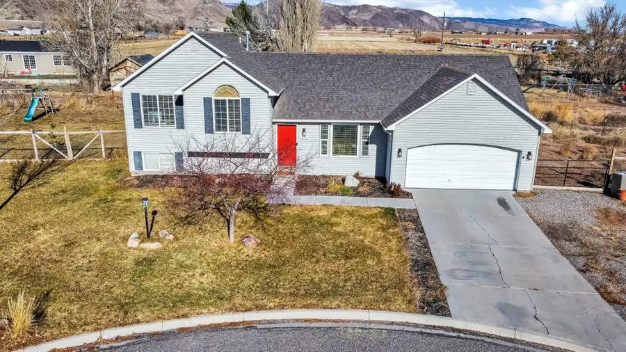 272 N 350, Elsinore, UT 84724 - #2