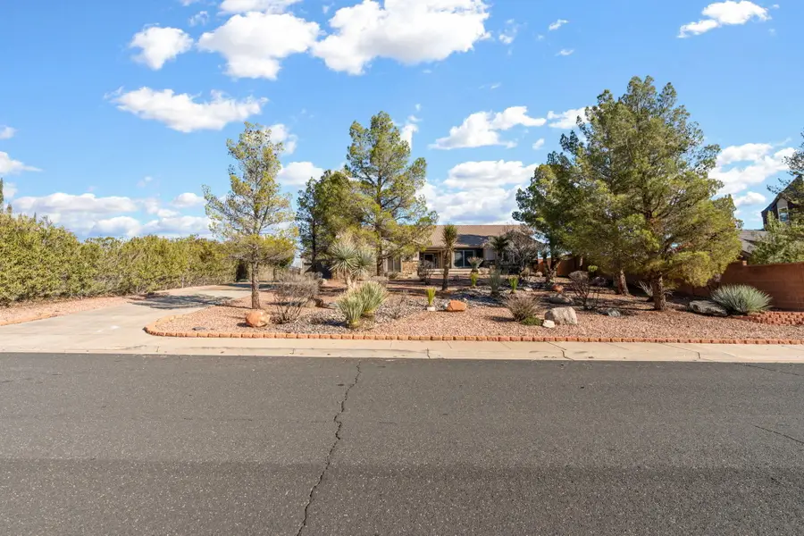 482 N Quail Ridge Dr, Washington, UT 84780 - #2