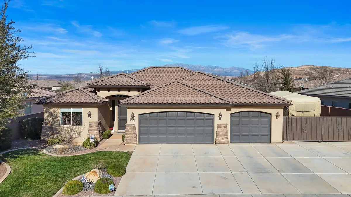 925 E 3900 S, Washington, UT 84780 - Image #1