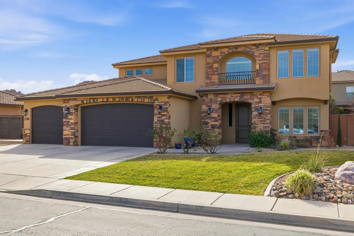 2946 E Carmine Dr, Saint George, UT 84790 - #1