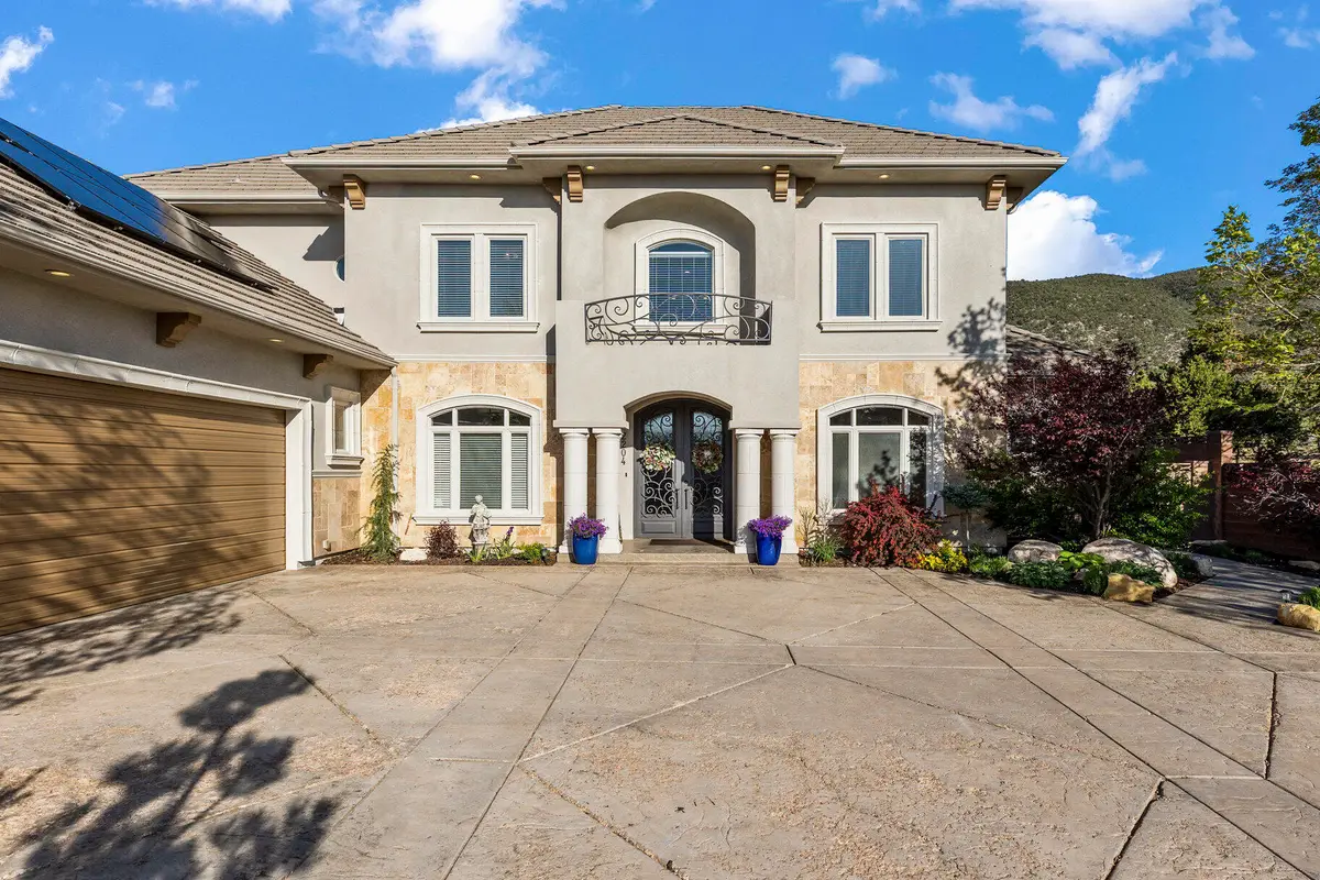 2204 N Bridgewater Rd, Cedar City, UT 84721 - #1