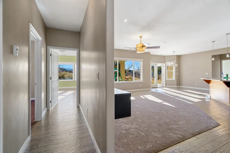 486 E Hillview Dr, Cedar City, UT 84721 - Image #3