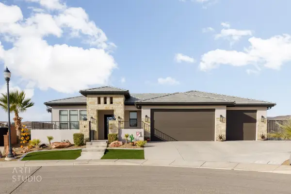 870 W Tortoise Cir, Washington, UT 84780