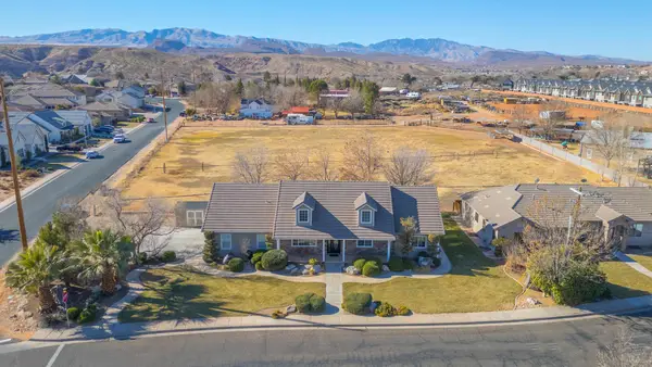 875 Country Ln, Santa Clara, UT 84765