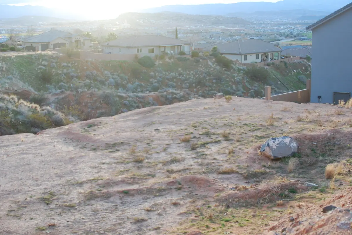 1362 E Silver Shadows Dr, Washington, UT 84780 - #1