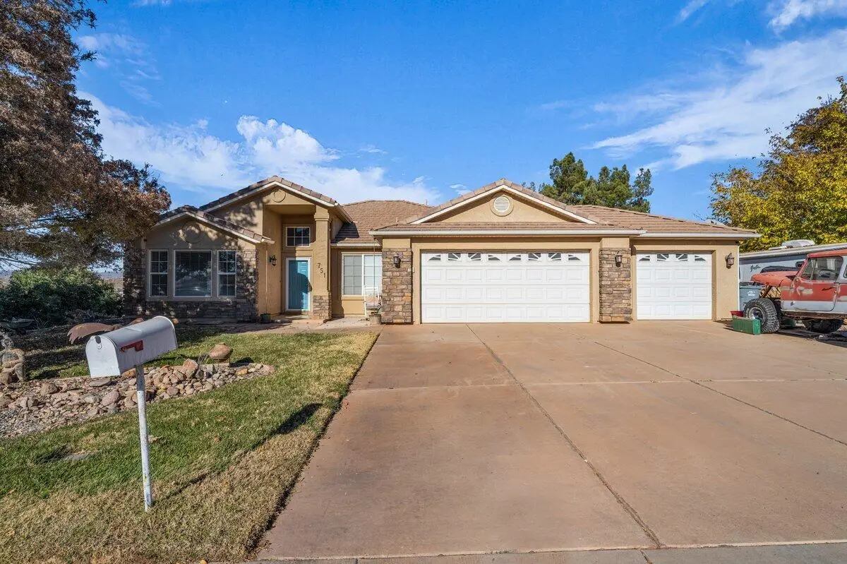 751 E Majestic Dr, Washington, UT 84780 - #1