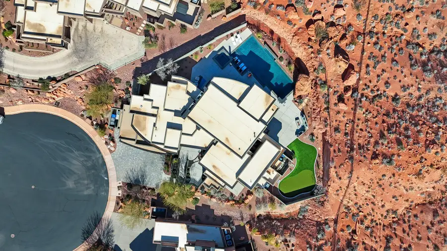 2478 N Kachina Vistas Cir, Saint George, UT 84770 - Image #3