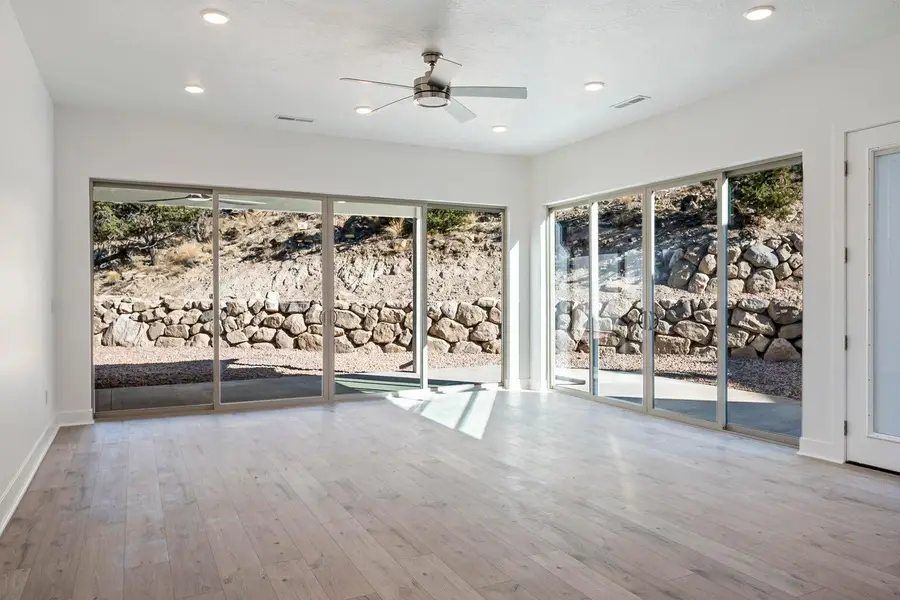 1824 N Splinter Wood Ln, Cedar City, UT 84721 - Image #2