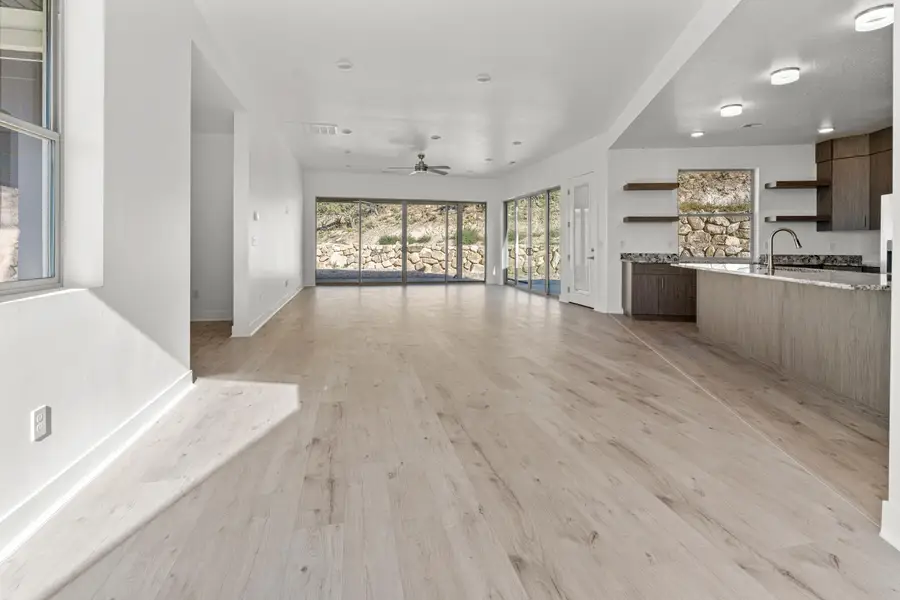 1824 N Splinter Wood Ln, Cedar City, UT 84721 - Image #3