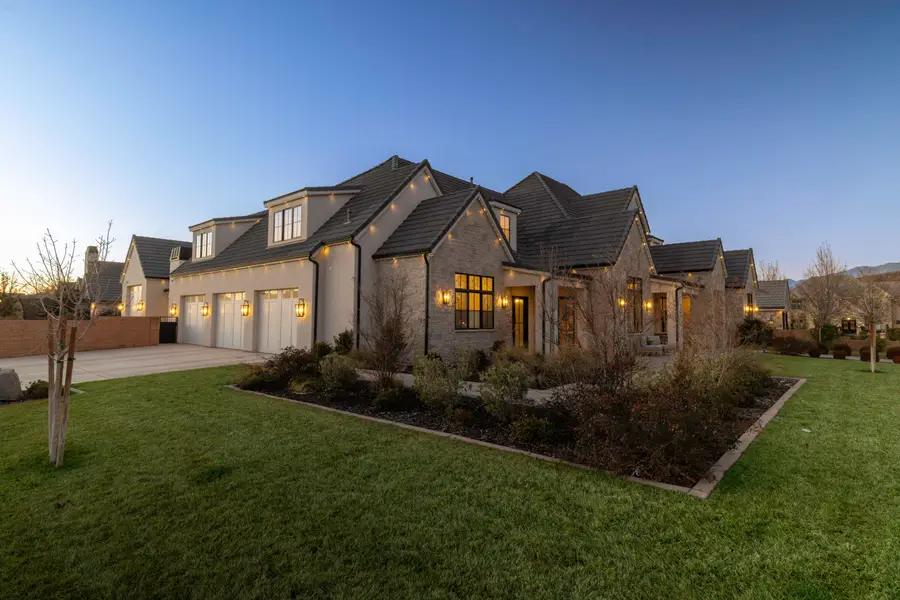 2898 S Carriage Cir, Washington, UT 84780 - Image #2