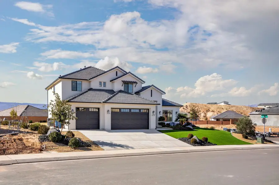 1418 E Hayrocks Dr, Saint George, UT 84790 - Image #2