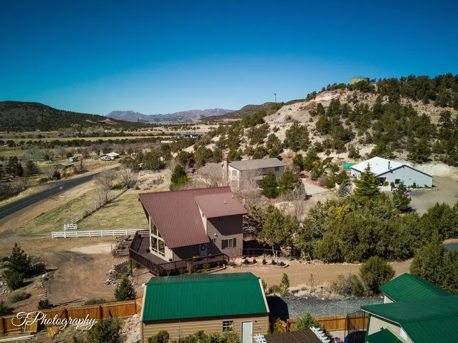 342 E Foothill Cir, Central, UT 84722 - #2
