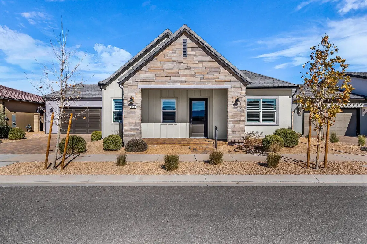 1226 W Cactus Wren Dr, Saint George, UT 84790 - Image #1
