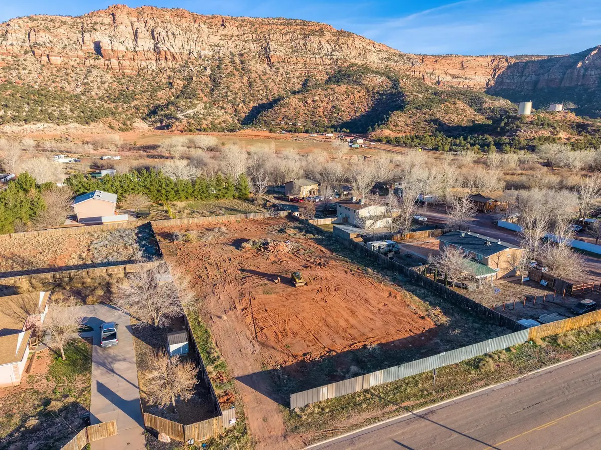 760 N Hildale St, Hildale, UT 84784 - #1