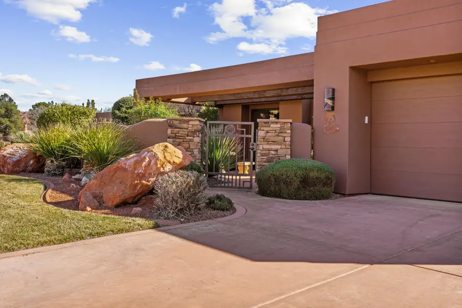 150 N Snow Canyon Dr #10, Ivins, UT 84738 - #3