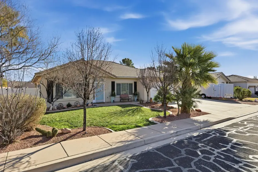 163 S 480 Cir E, Ivins, UT 84738 - Image #2