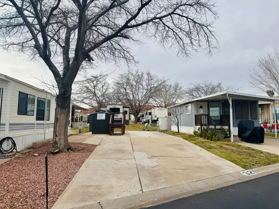 1150 W Red Hills Parkway, Washington, UT 84780 - Image #2