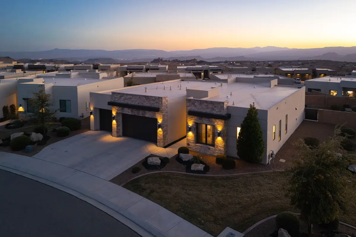 1525 W Pocket Mesa Dr, Saint George, UT 84770 - Image #1