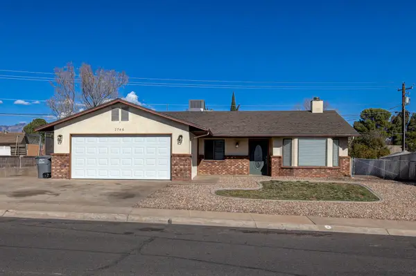 2746 W Circle Dr, Santa Clara, UT 84765