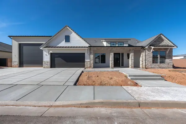 4936 S Lakefront Place, Washington, UT 84780