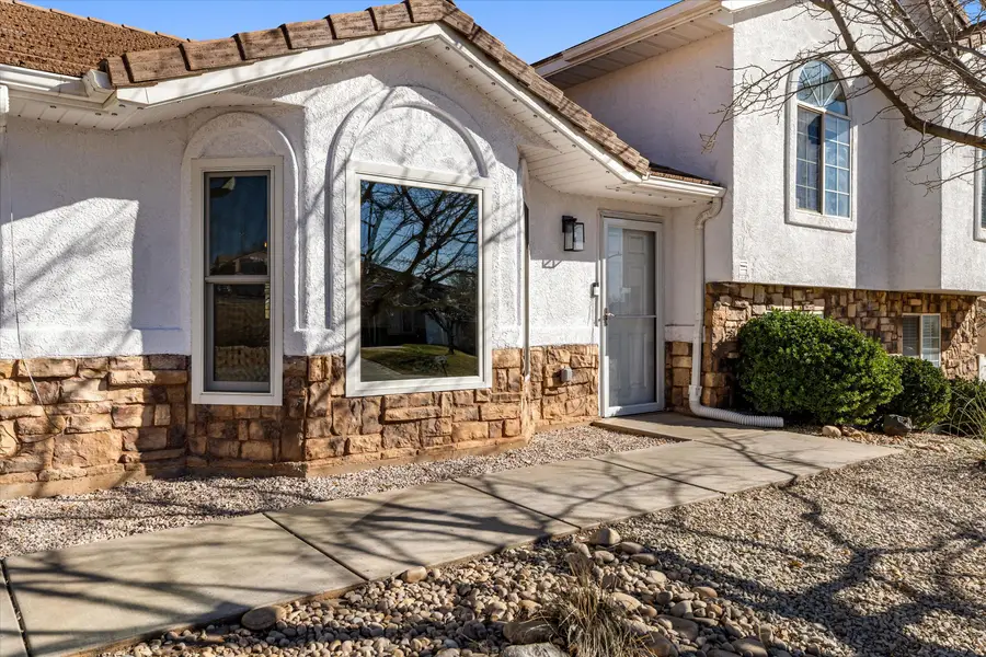 416 N 2900 E, Saint George, UT 84790 - #2