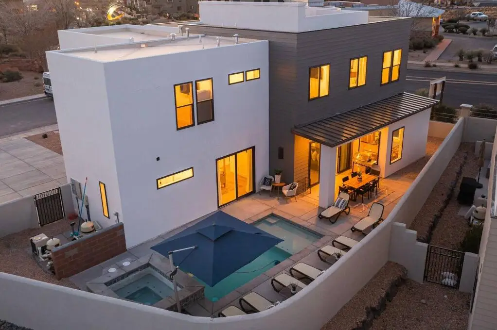 3837 E Albatross Ln, Washington, UT 84780 - #1