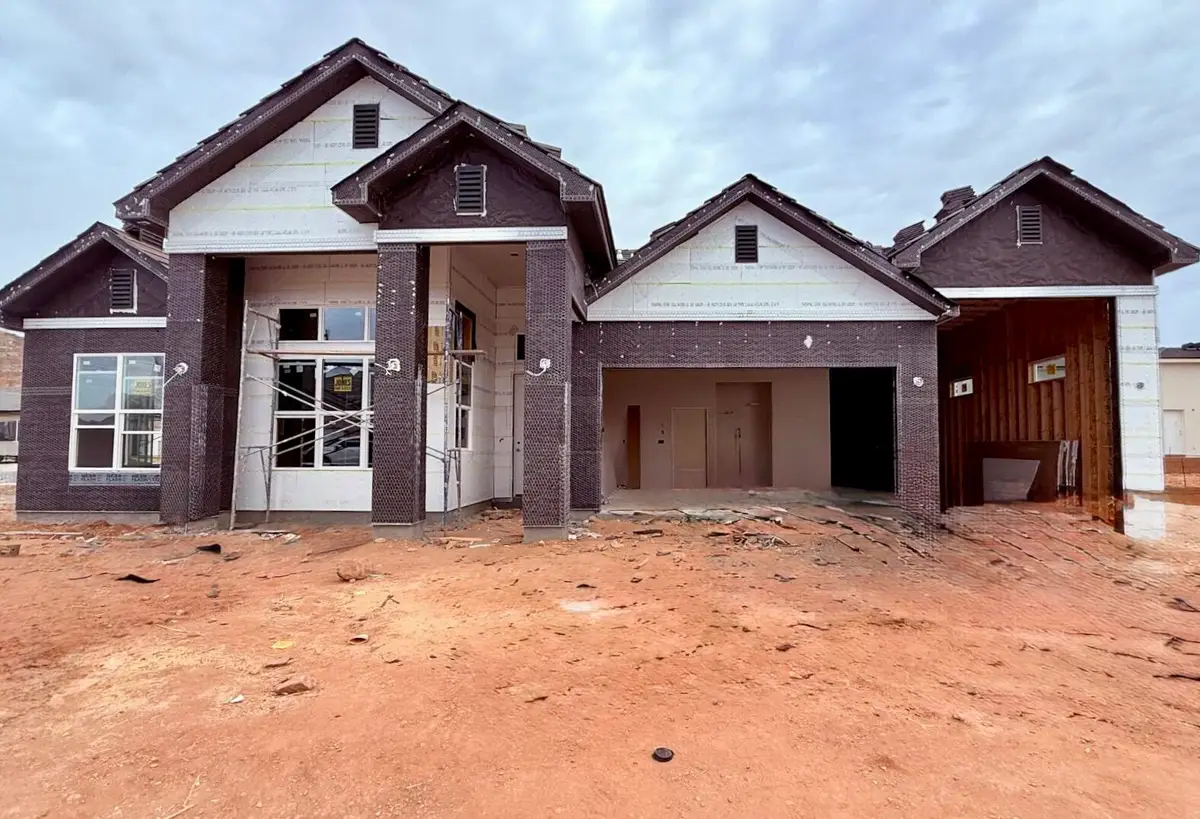 2797 E Smith Creek Dr, Washington, UT 84780 - #1