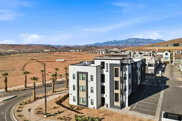 961 W Akoya Pearl Rd #Apt 300, St George, UT 84790