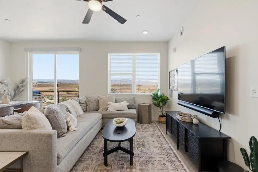 961 W Akoya Pearl Rd #Apt 300, Saint George, UT 84790 - #3