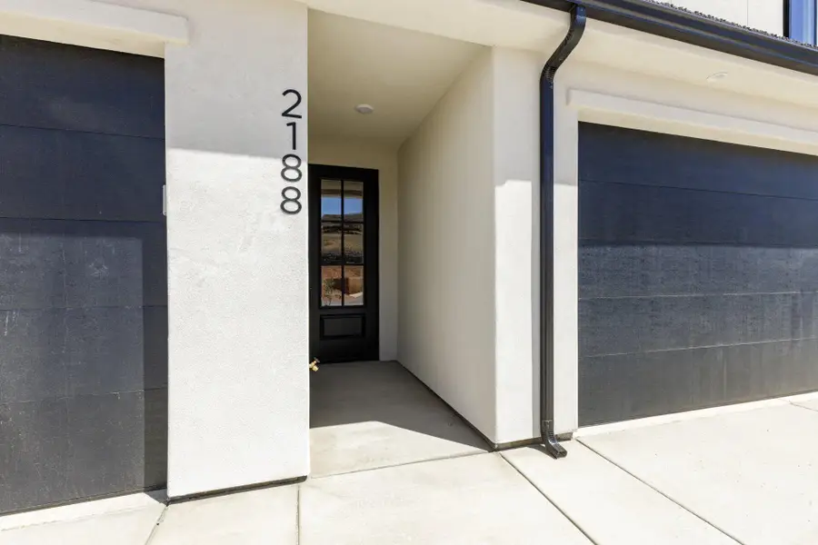 2212 W 380 S, Hurricane, UT 84737 - #3