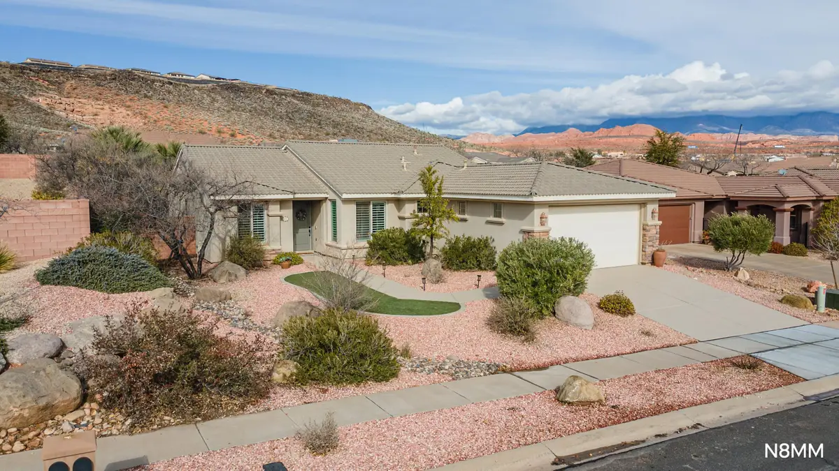 1289 N Overland Trails Cir, Washington, UT 84780 - #1