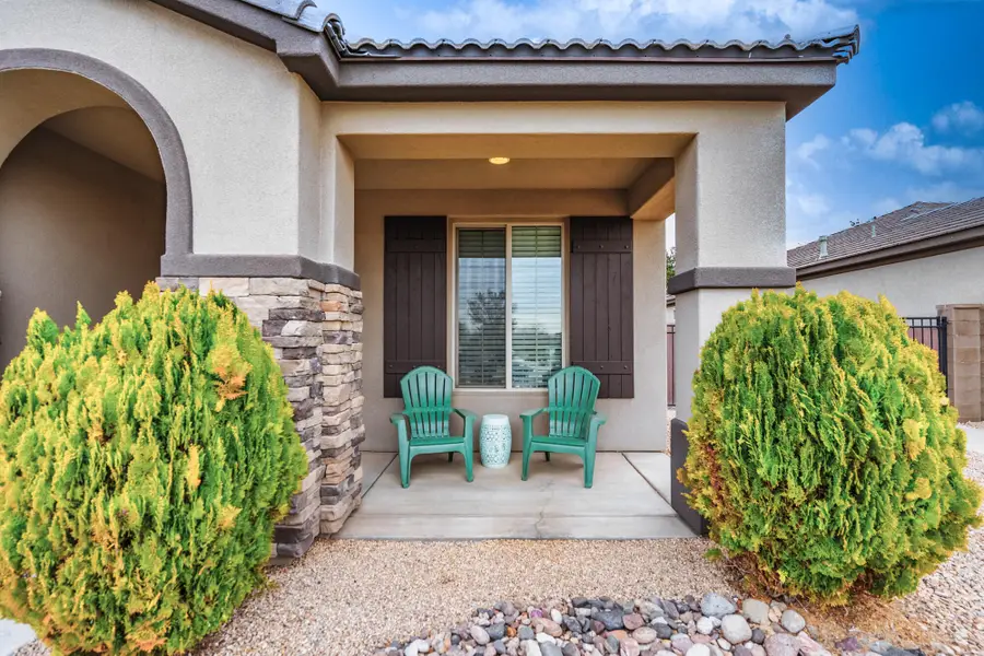 2701 E Upper Canyon Dr, Washington, UT 84780 - #3