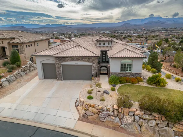 2035 N Gunsight Dr, St George, UT 84770
